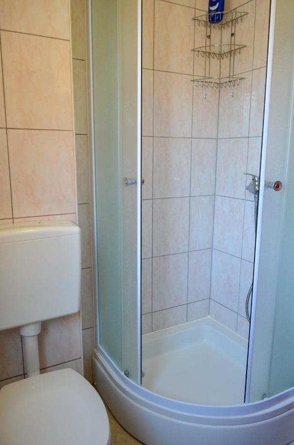 Mihaela Studio Apartmans 150M Near The Beach Каштела Экстерьер фото